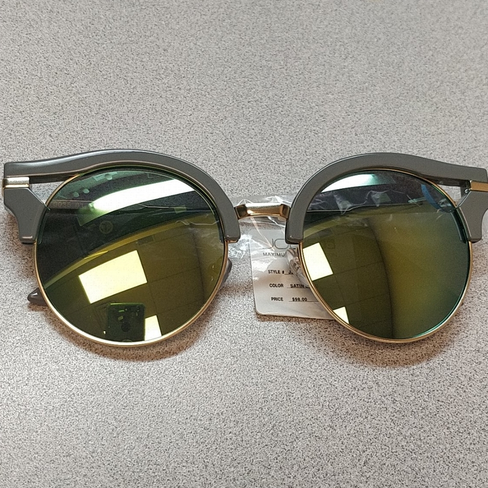 Joe's jeans gray cat eye framed len sun… - Picture 3 of 4
